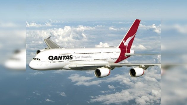 Una nave de Qantas regresa al aeropuerto por problemas con un motor