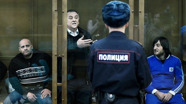 Cadena perpetua para dos asesinos de la periodista rusa Anna Politkóvskaya