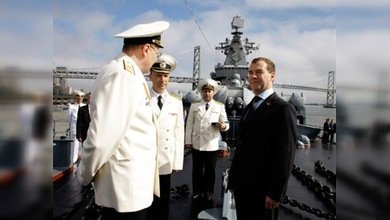 El crucero ruso "Variag" visita San Francisco