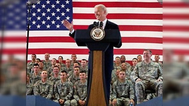 Biden visita Irak un día antes del fin de la "misión de combate"