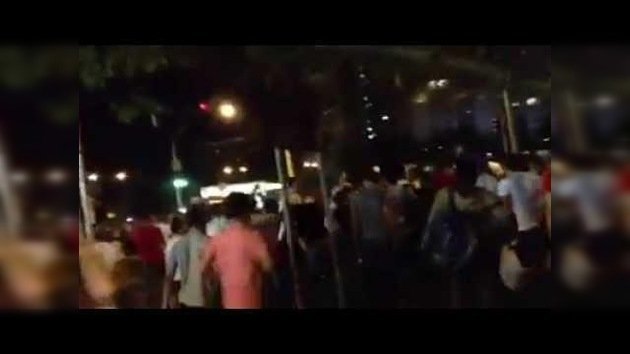 Brasil: Un manifestante muere tras ser atropellado por un Land Rover