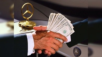 EE.UU. demanda a Daimler por sobornos