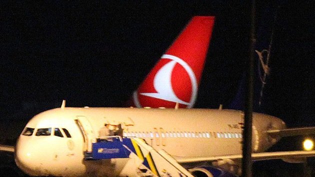 Turquía permite despegar al avión sirio que cubre la ruta Moscú-Damasco que obligó a aterrizar