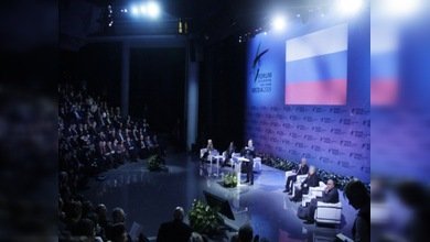 Dmitry Medvédev, a favor de suavizar las relaciones con Georgia