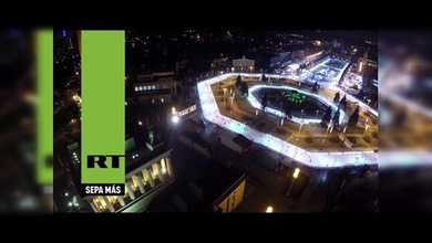 A vista de dron: La mayor pista de patinaje sobre hielo del mundo
