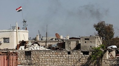 Dos muertos y cien heridos en ataque con gas venenoso en Siria