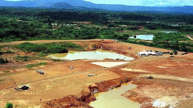 Venezuela y China acuerdan la explotación de una importante mina de oro