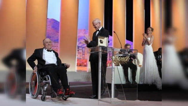 El Festival de Cannes 2011 entrega su primer premio a Bernardo Bertolucci