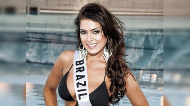 Miss Brasil 2010 se quedó sin coche y pertenencias 