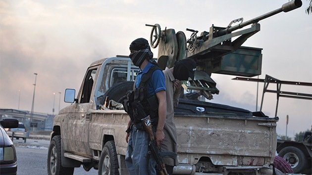 Foto: Un rifle de francotirador gigante, la nueva 'máquina de matar' del Estado Islámico