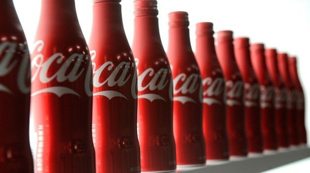 Estudio: Consumo excesivo de Coca-Cola provoca arritmia y desmayos