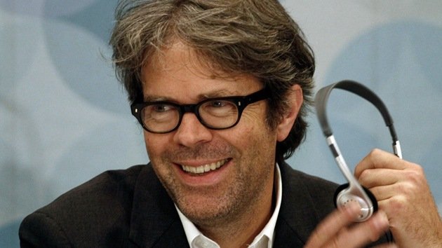 Jonathan Franzen: "Amazon favorece a los charlatanes y fanfarrones"