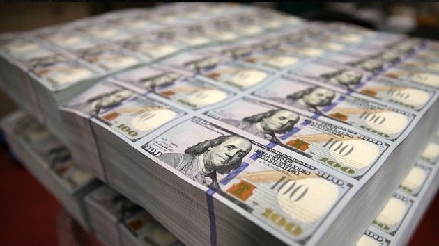 EE.UU. imprime mal 30 millones de los nuevos billetes de 100 dólares