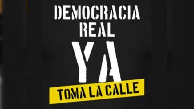 Los españoles se manifiestan para pedir una "democracia real"