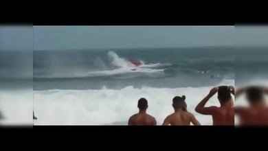 El helicóptero de rescate rescatado