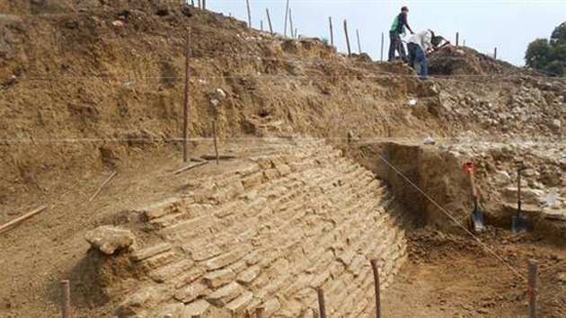 Halladas en México misteriosas tumbas y ruinas de una pirámide de 2.000 años