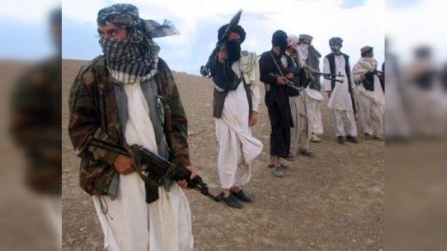 Doble atentado suicida de los talibanes afganos en Kabul