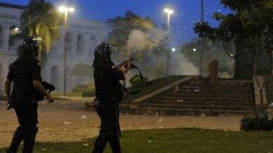 Protestas en Paraguay contra la polémica ley 'privatizadora'