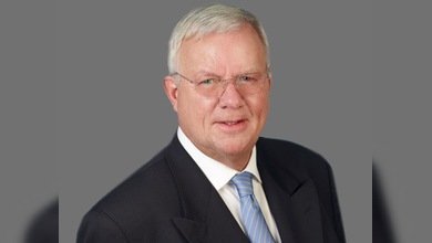 Correligionario de Merkel apunta que Grecia debe ceder 'una parte de su soberanía'