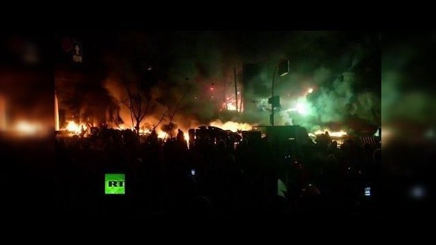 Batalla de Maidán: Las choques en Ucrania no cesan ni durante la noche