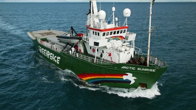 Rusia considera extremistas las acciones de Greenpeace en el Ártico