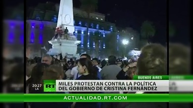 Los cacerolazos resuenan en Argentina