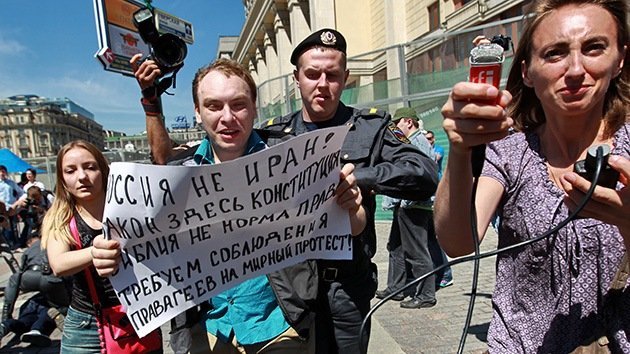 En Moscú recogen firmas para prohibir la ‘propaganda gay’