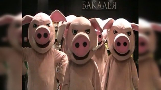 Cerdos enfurecidos invaden hipermercados en Moscú