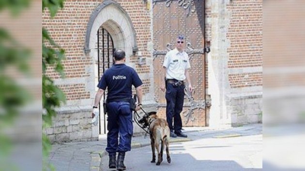El Vaticano protesta por la profanación de tumbas de la policía belga