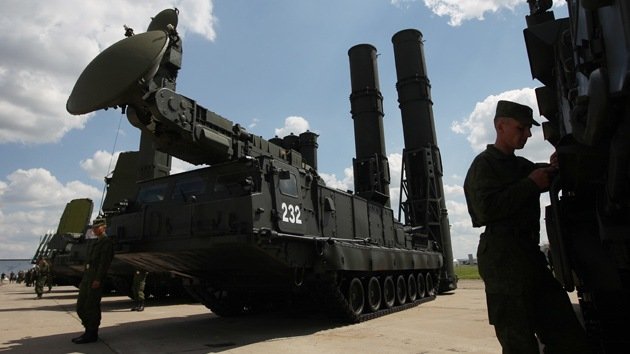 Rusia se armará con el nuevo sistema de misiles antiaéreos S-300V4 en 2014