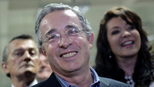 Uribe revela la participación de Inglaterra en el programa secreto contra las FARC