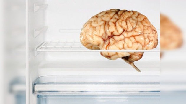 Médicos británicos prueban una 'nevera portátil' para enfriar el cerebro