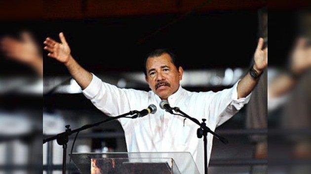 Ortega: Gaddafi está dispuesto a convocar elecciones si cesan los bombardeos