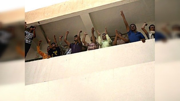 La Universidad de Saná, asaltada por los manifestantes yemeníes