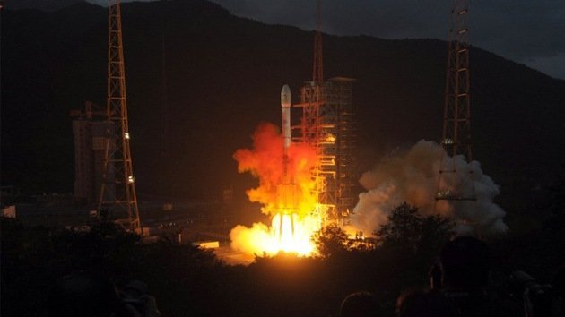 China desarrolla un cohete para misiones lunares
