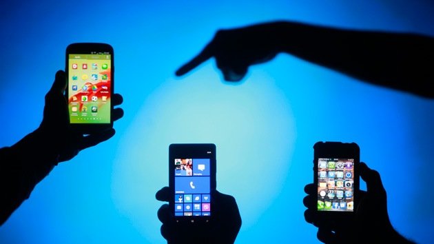 Descubren una manera de convertir un 'smartphone' en un 'espía'