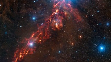 Video: El telescopio APEX filma las 'cintas de fuego' de Orión