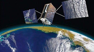EE.UU. puede desviar aviones de su ruta mediante GPS