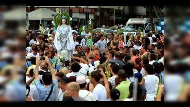 Los brasileños reciben a su Reina del Mar 