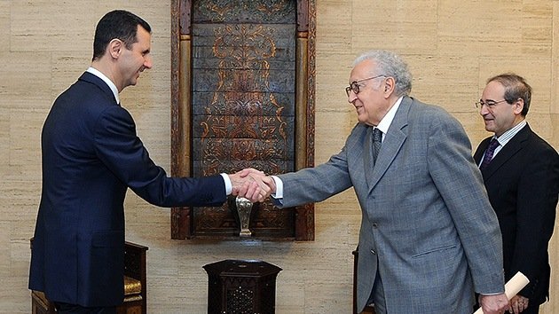 Brahimi: El gobierno sirio acepta decretar un alto el fuego durante una fiesta religiosa