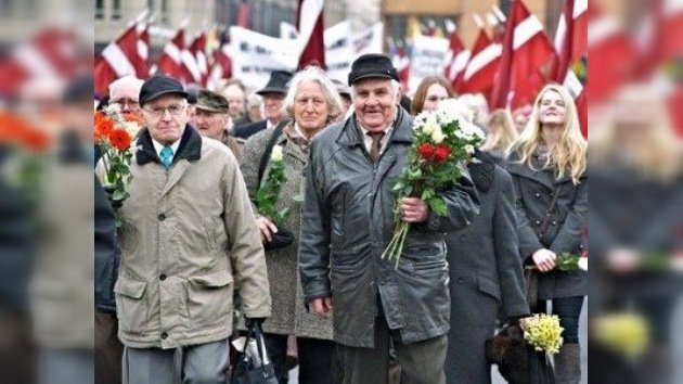 El fantasma de las SS recorre Letonia: la marcha de veteranos levanta ampollas en el mundo