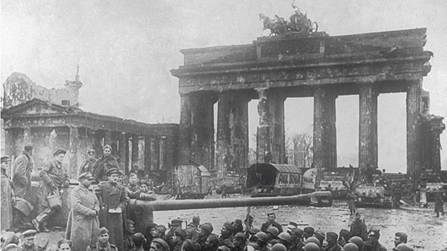 Recuperan restos de los alemanes caídos en la batalla a las puertas de Berlín