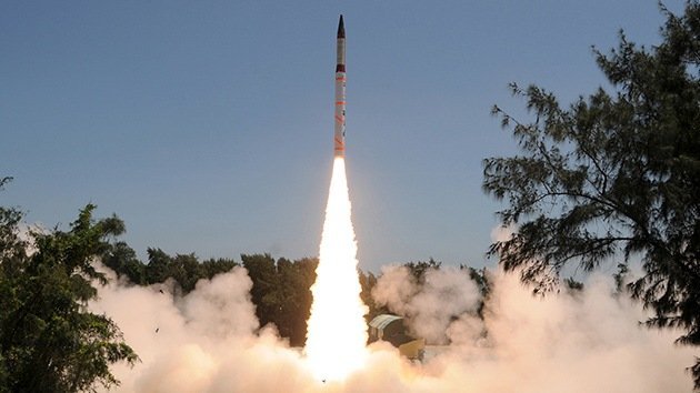 India prueba con éxito el misil balístico con capacidad nuclear Agni-4