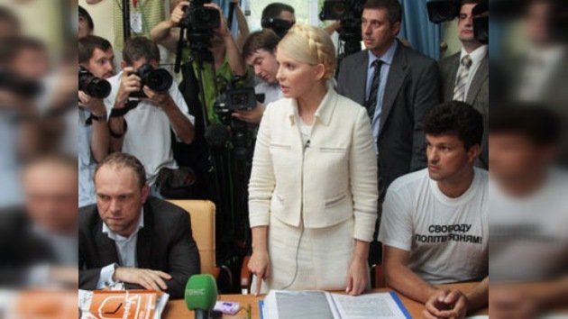 La exprimera ministra ucraniana Yulia Timoshenko comparece ante el tribunal