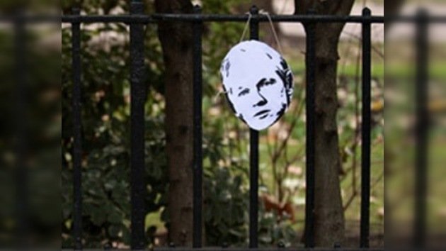 EE. UU. endurece sus leyes para castigar a Assange