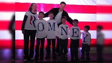 Mitt Romney barre en Nevada