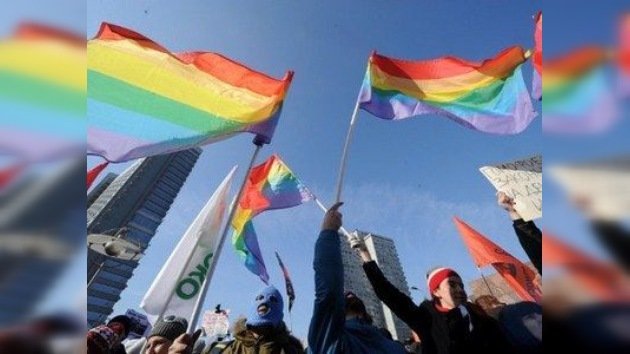Prohibición de la 'propaganda gay' enciende la polémica en Rusia 