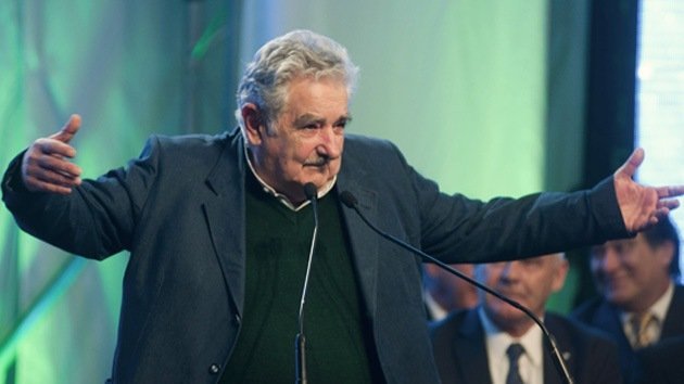 José Mujica: "Me asombra la gente madura,  desesperada por acumular dinero"