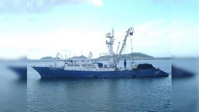 Un pesquero español logra escapar de piratas somalíes