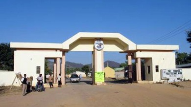 Ataque en una universidad nigeriana deja al menos 26 muertos